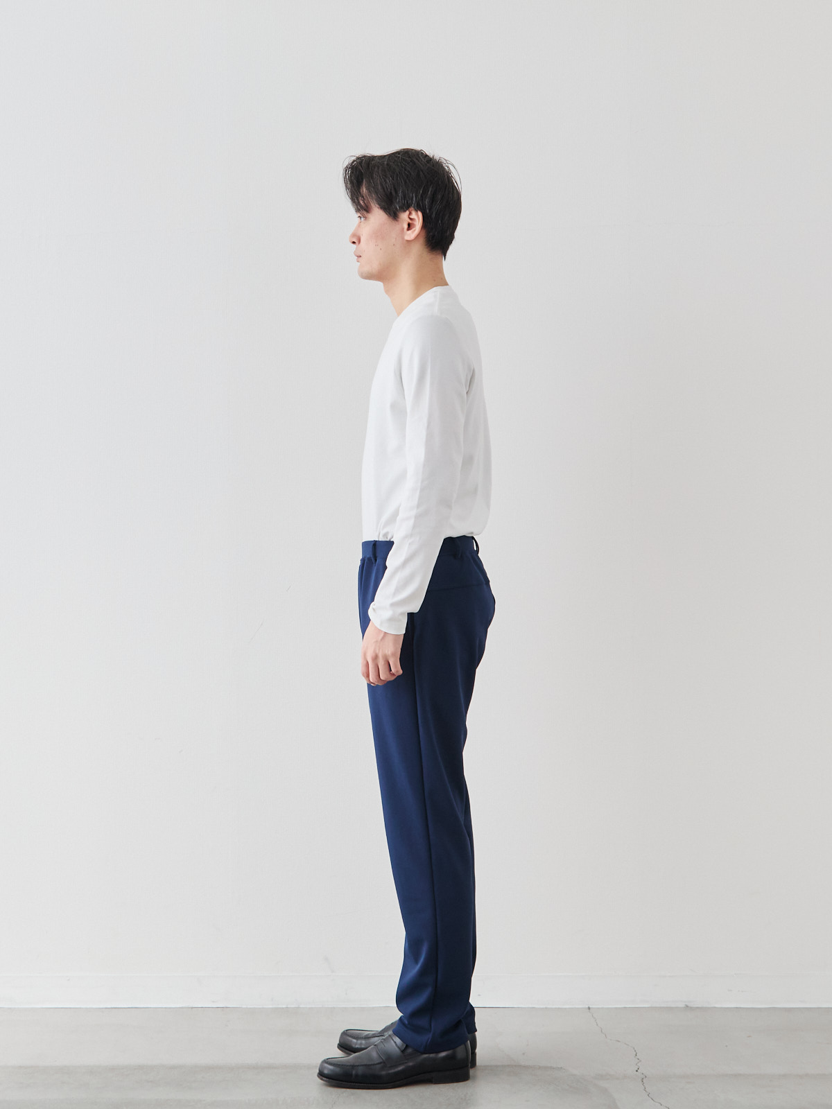 モデル 181cm 71kg サイズ LL