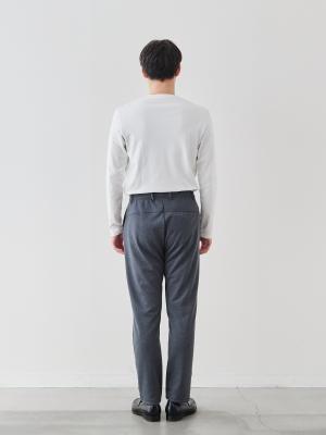モデル 181cm 71kg ウエスト82cm サイズ L
