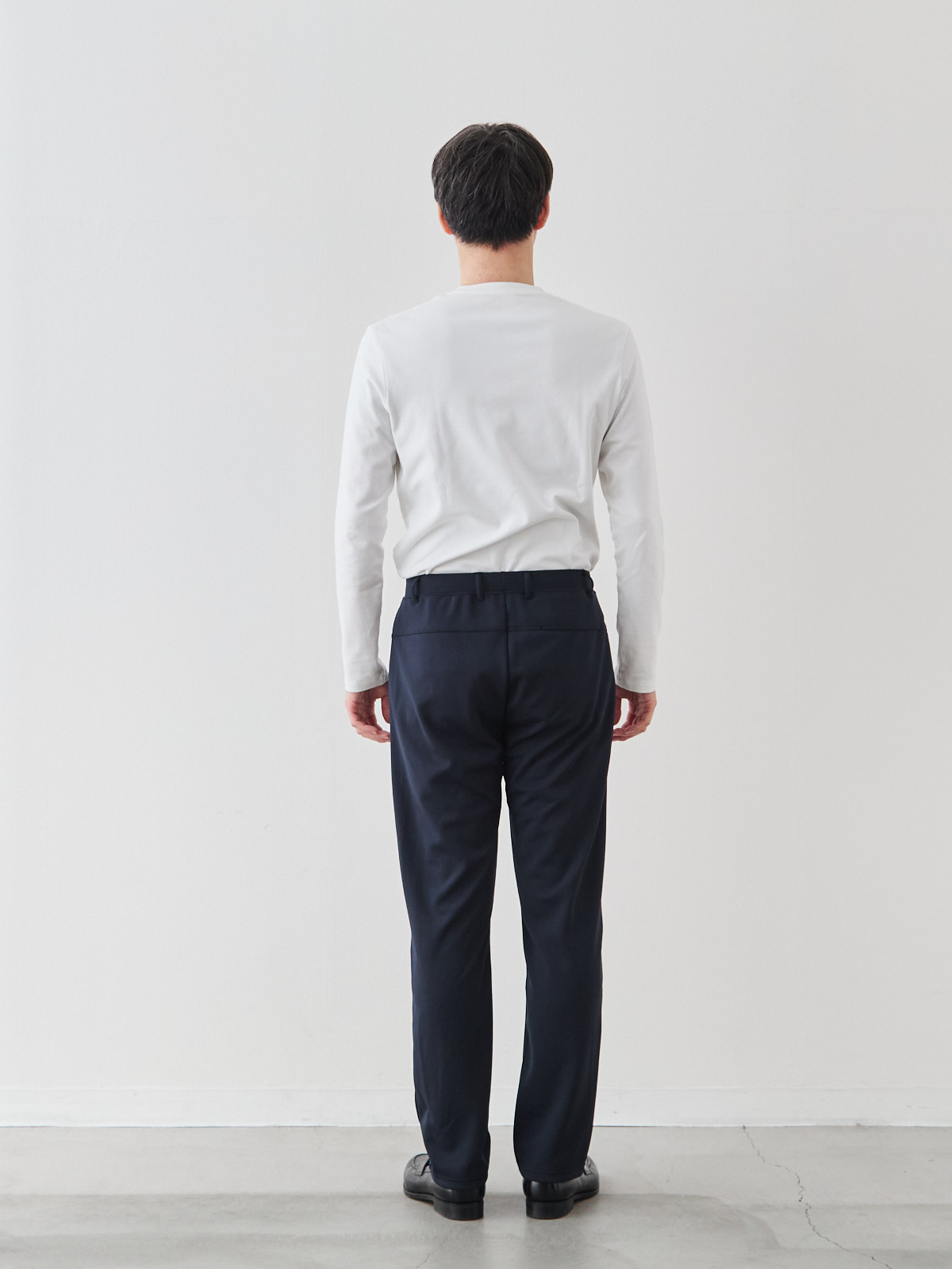 モデル 181cm 71kg サイズ LL