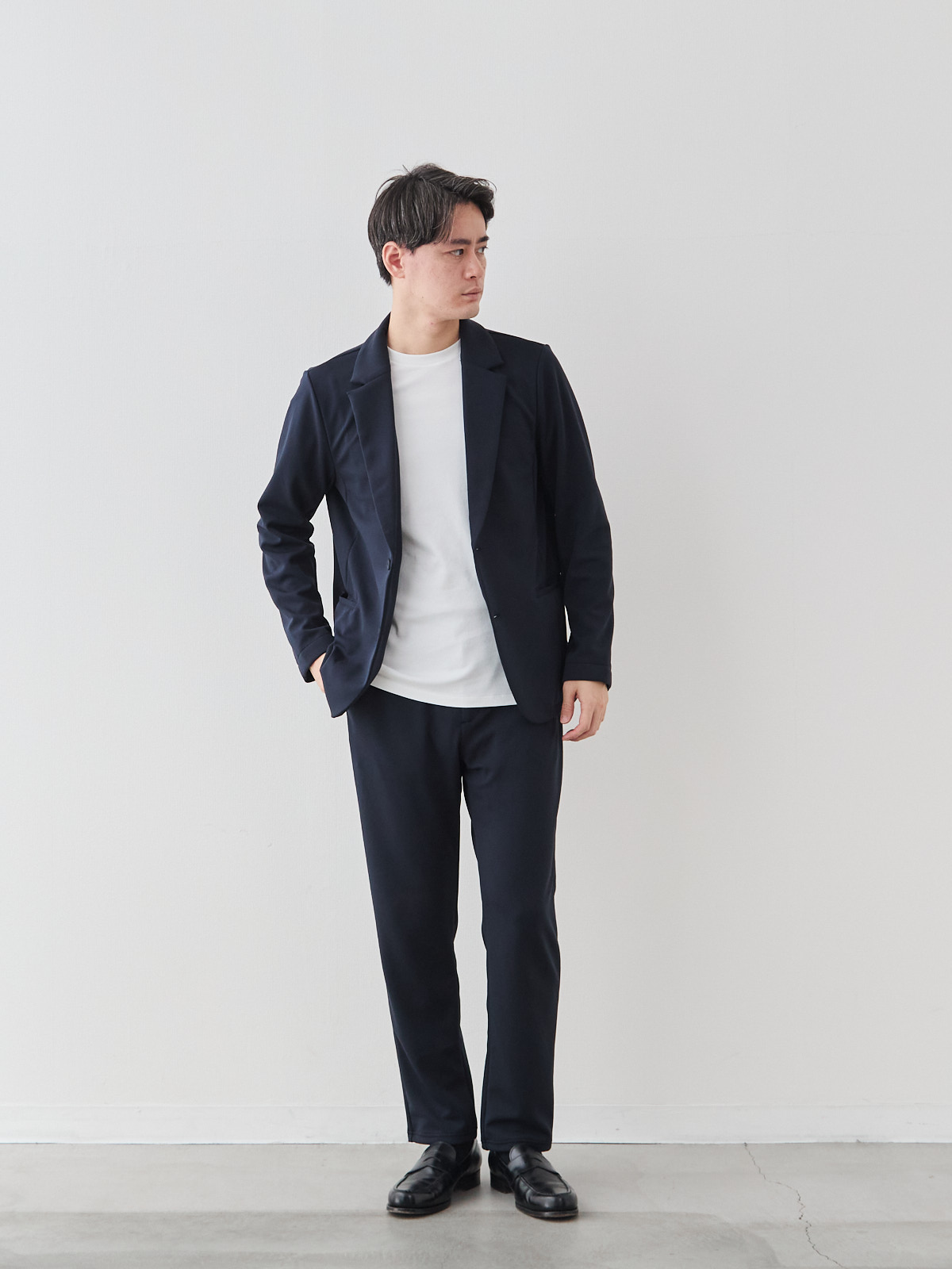 モデル 181cm 71kg サイズ L