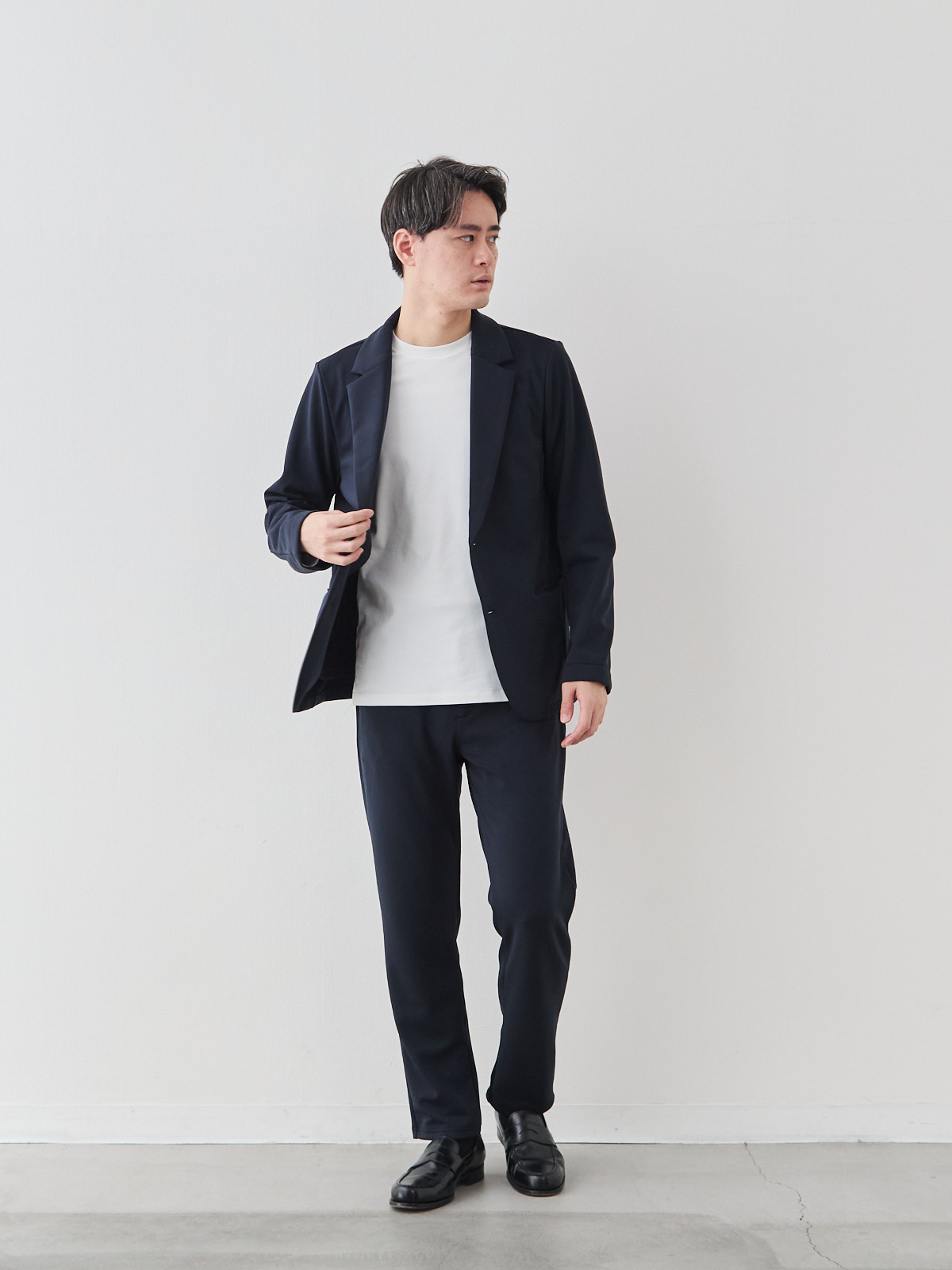 モデル 181cm 71kg サイズ L