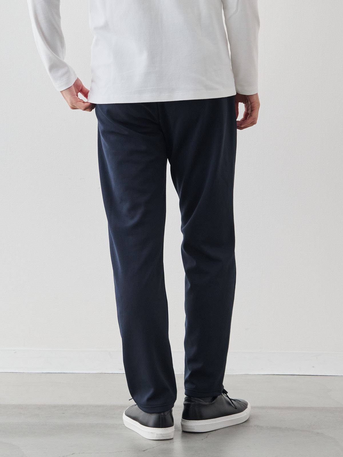 モデル 181cm 71kg サイズ L