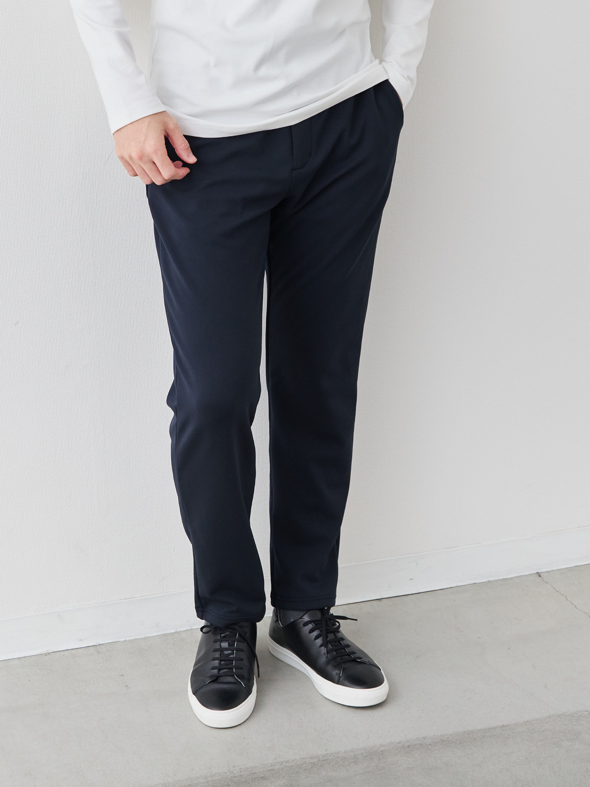 モデル 181cm 71kg サイズ L