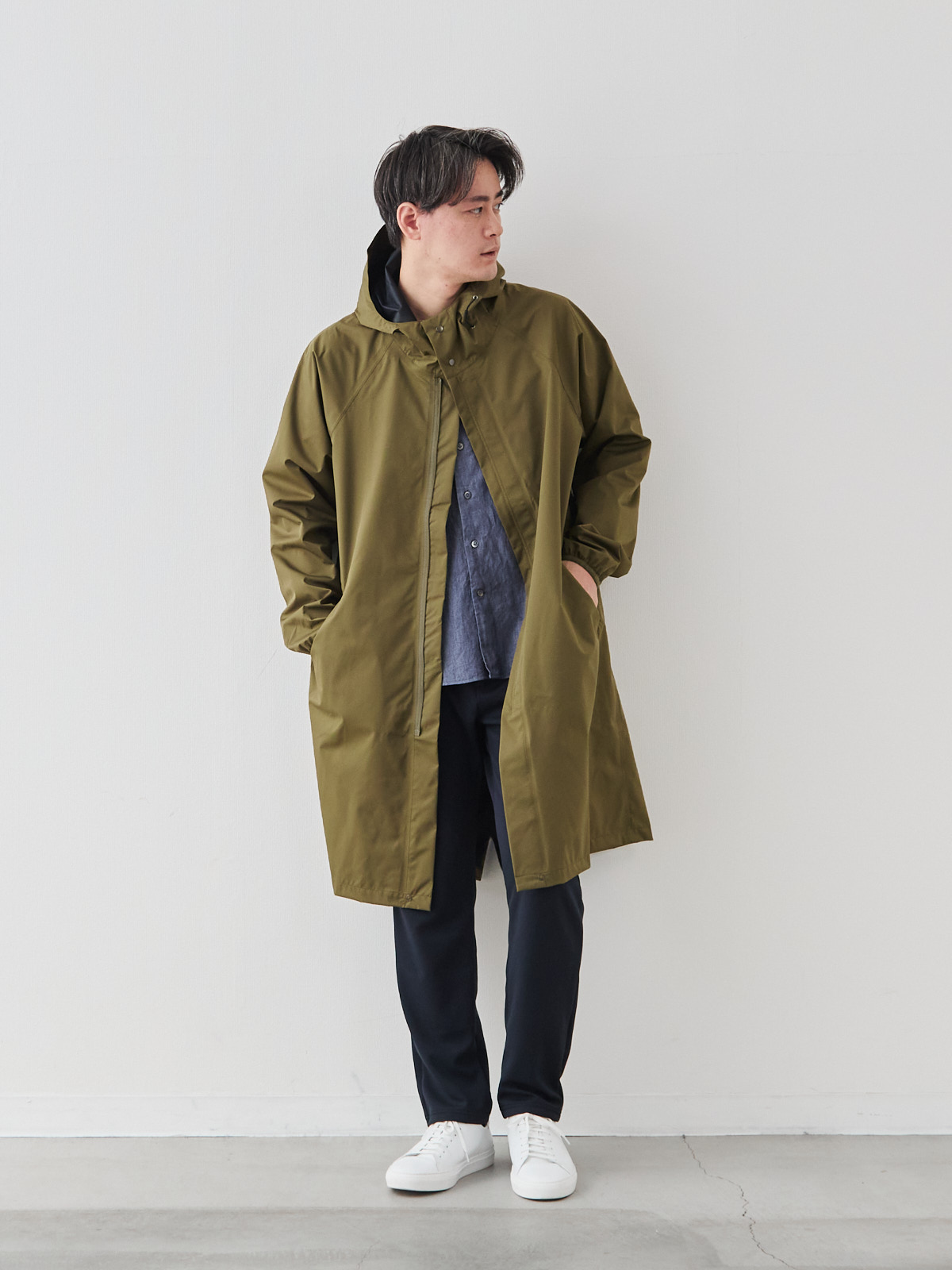 モデル 181cm 71kg サイズ L