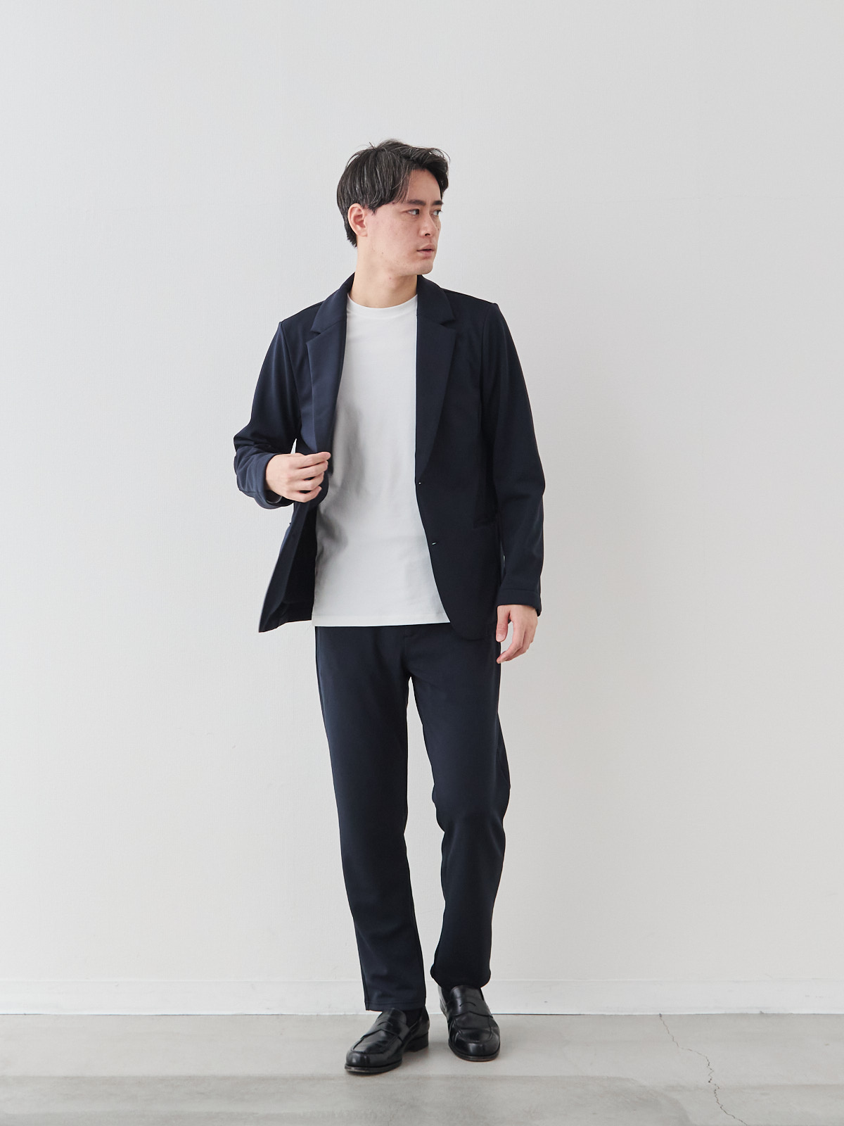 モデル 181cm 71kg サイズ L