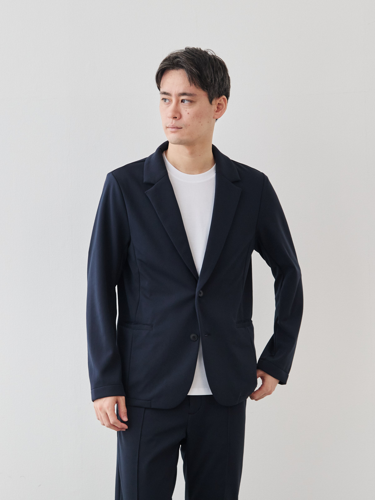 モデル 181cm 71kg サイズ L