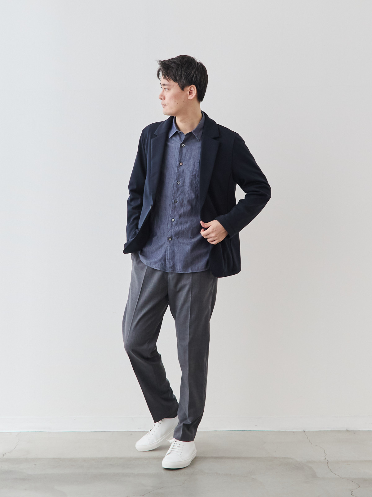 モデル 181cm 71kg サイズ L