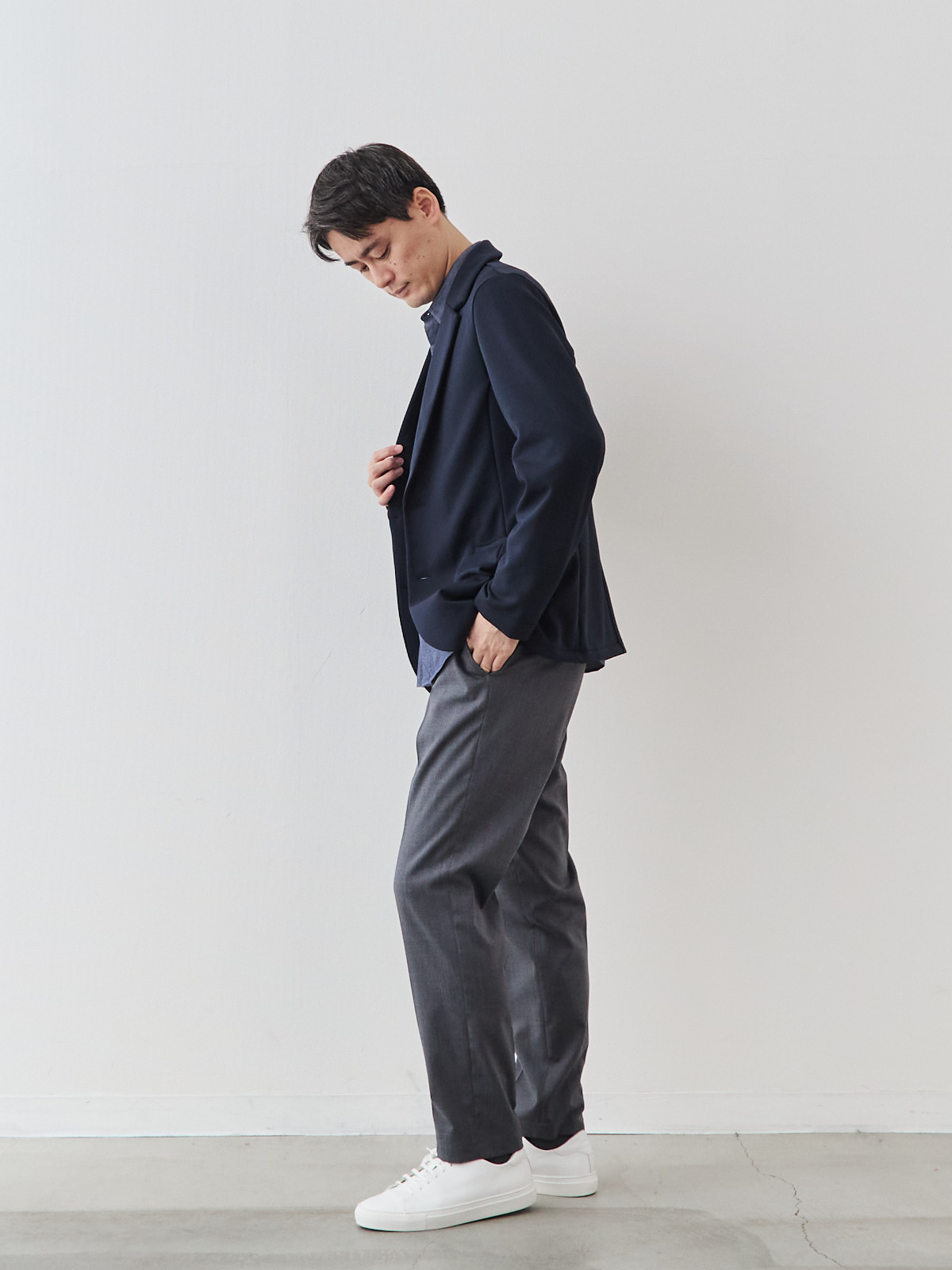 モデル 181cm 71kg サイズ L