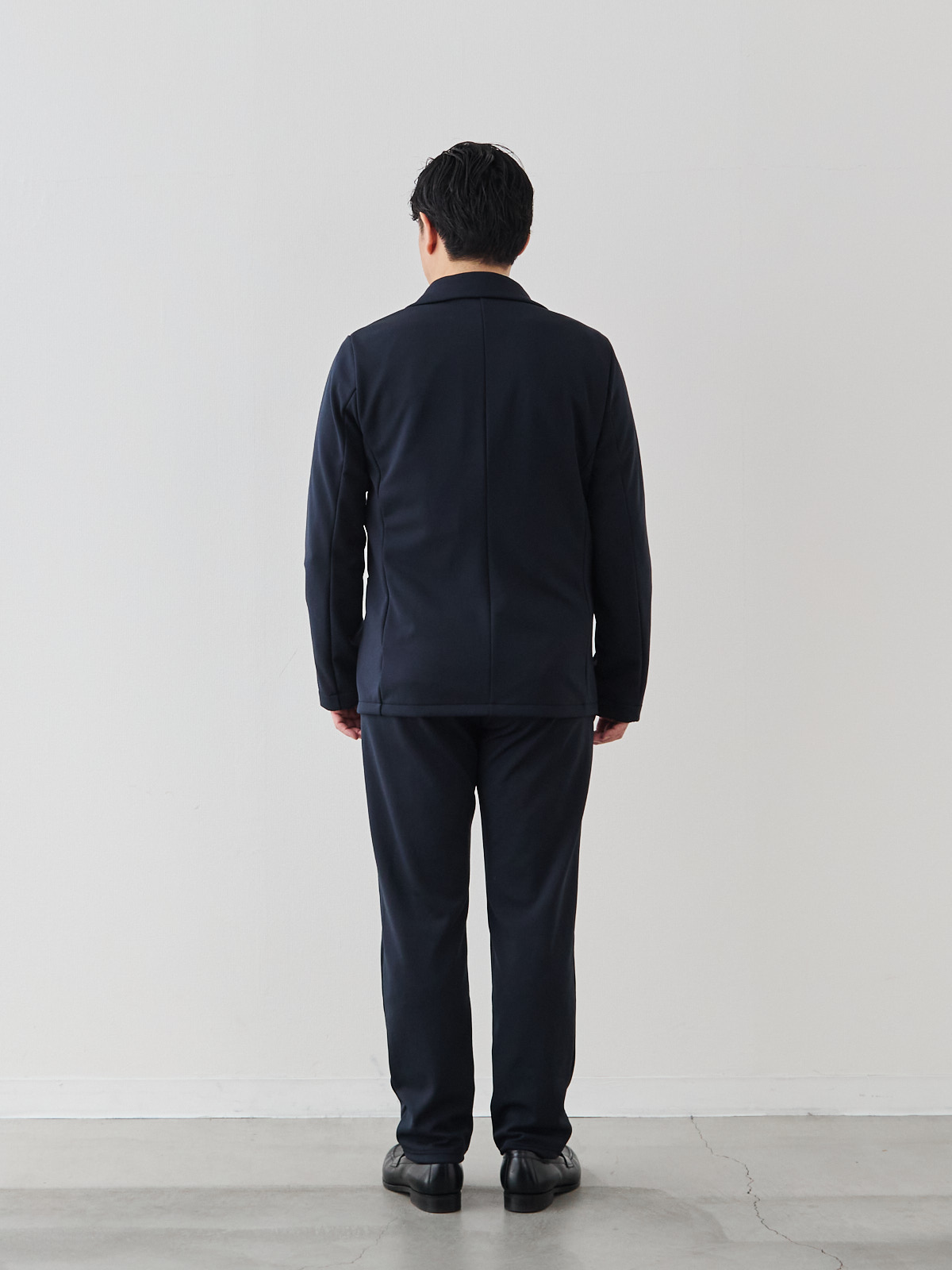 モデル 171cm 70kg サイズ L