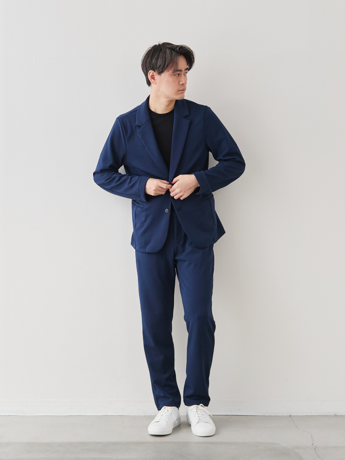 モデル 181cm 71kg サイズ L