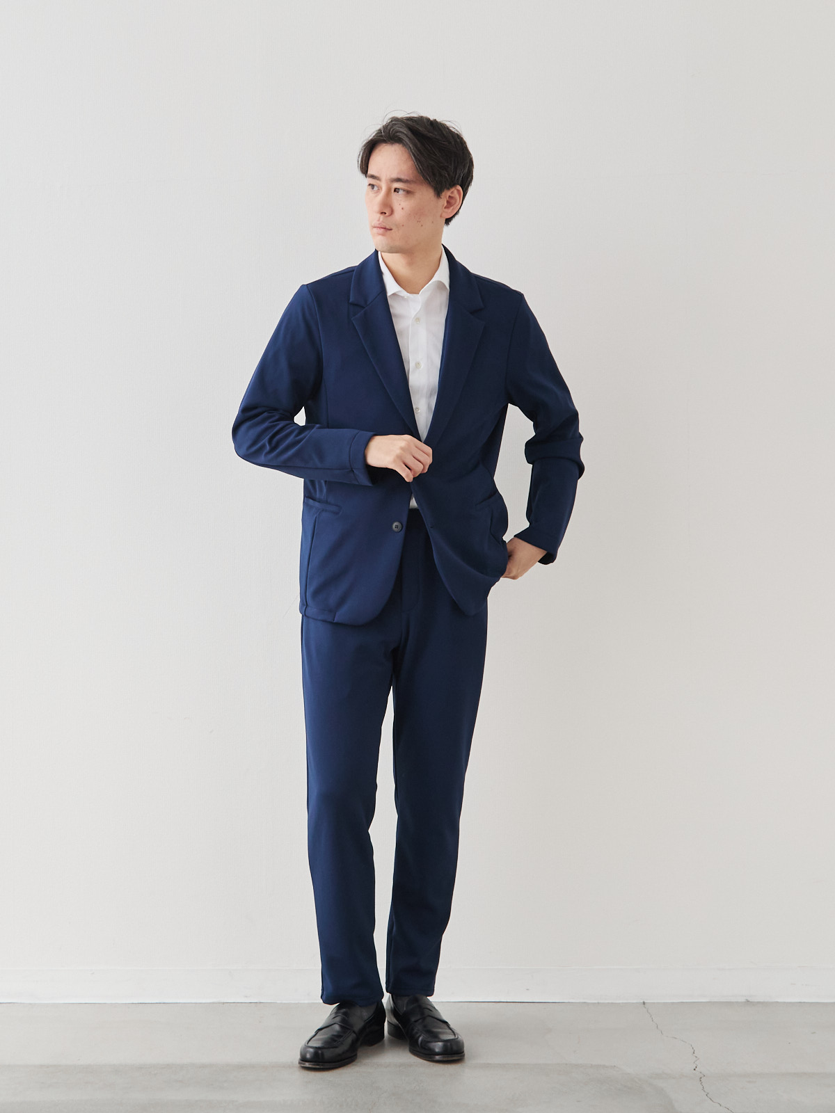 モデル 181cm 71kg サイズ L