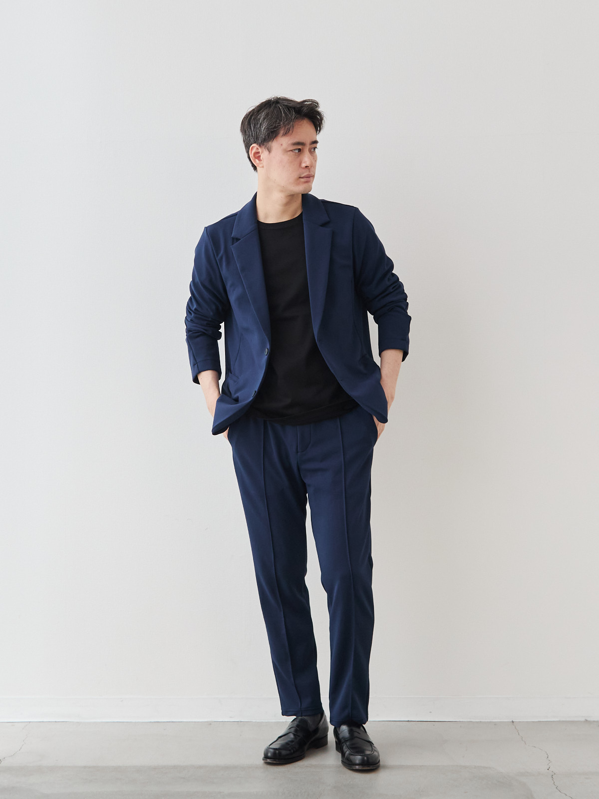 モデル 181cm 71kg サイズ L