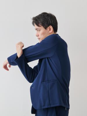 モデル 181cm 71kg ウエスト82cm サイズ L