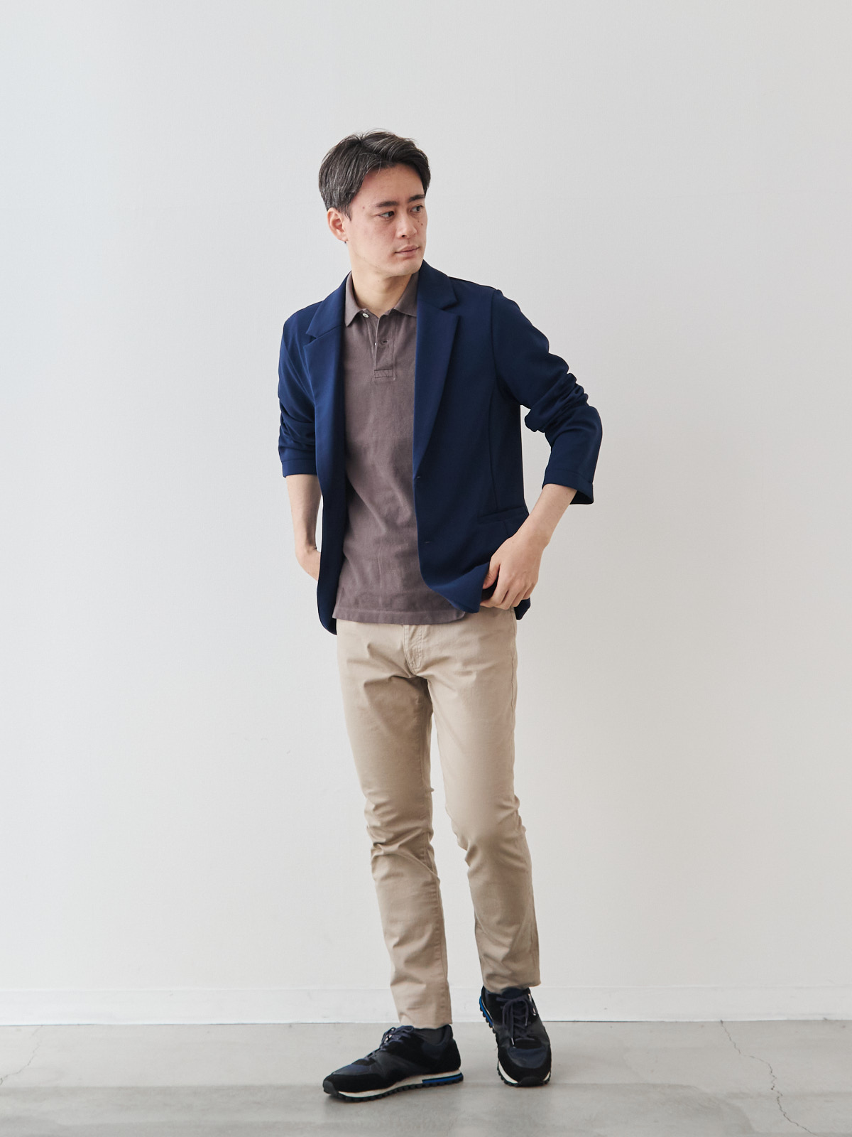 モデル 181cm 71kg サイズ L