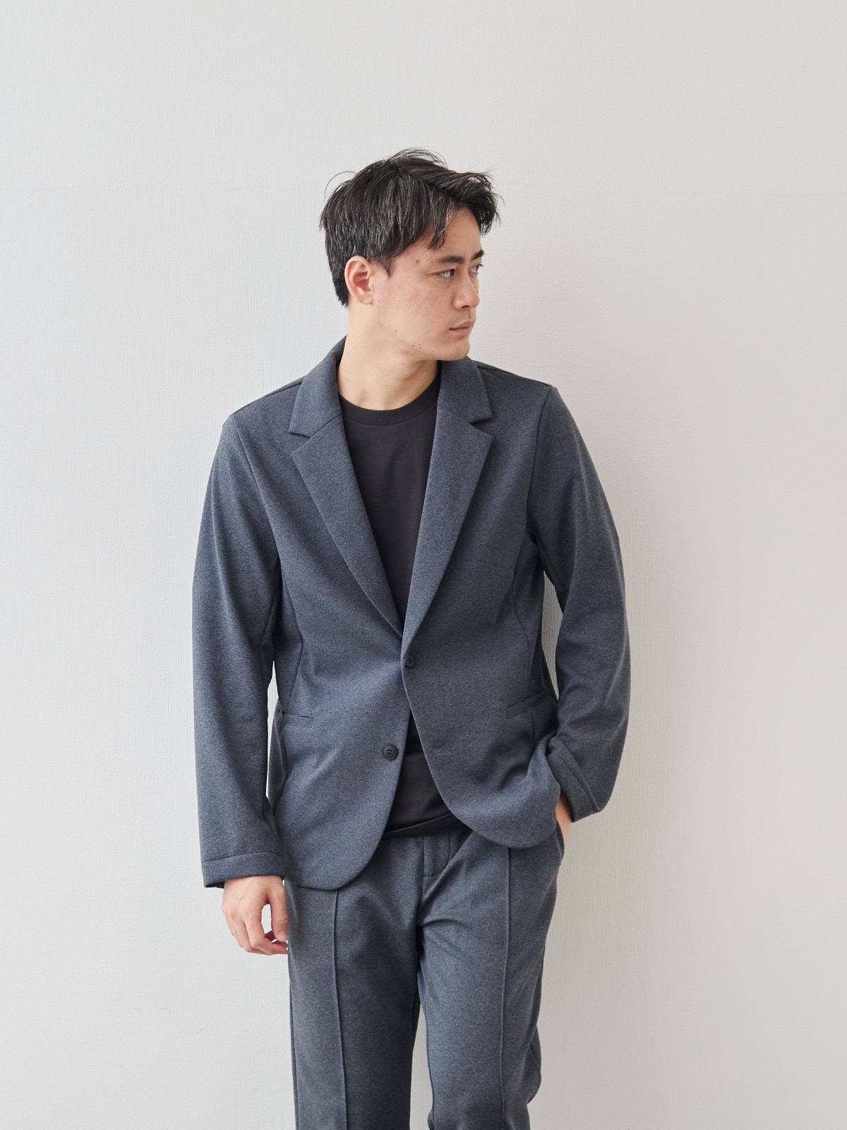 モデル 181cm 71kg サイズ L