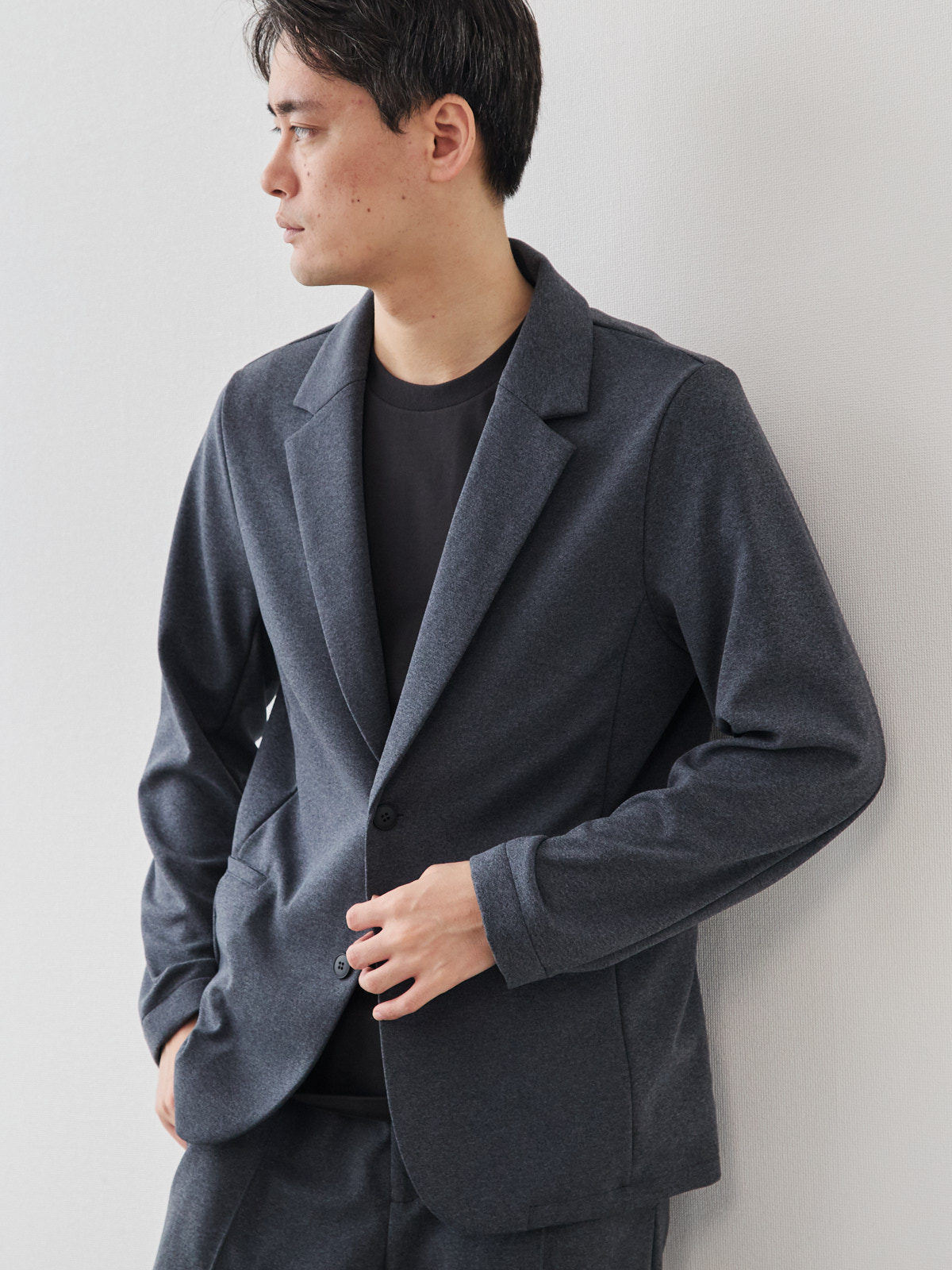 モデル 181cm 71kg サイズ L