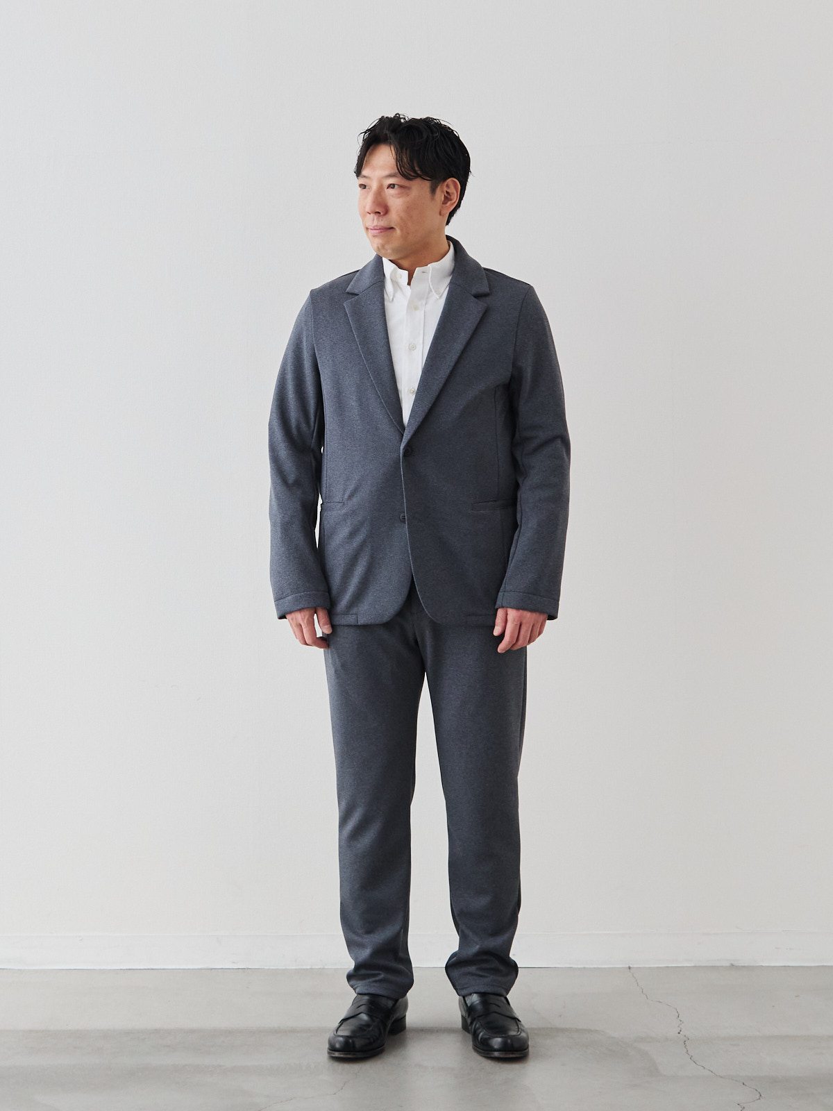 モデル 171cm 70kg サイズ L