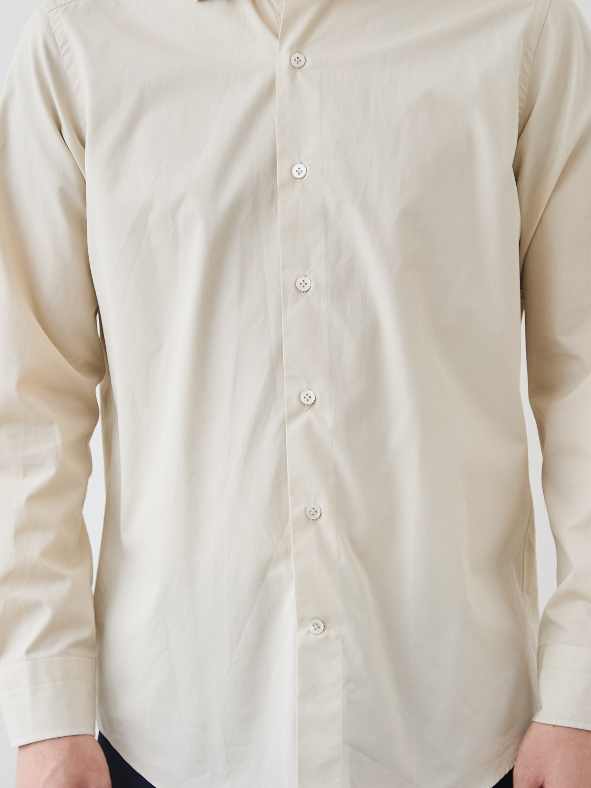 洗いざらしを楽しむ超極細コットンシャツ/ベージュ