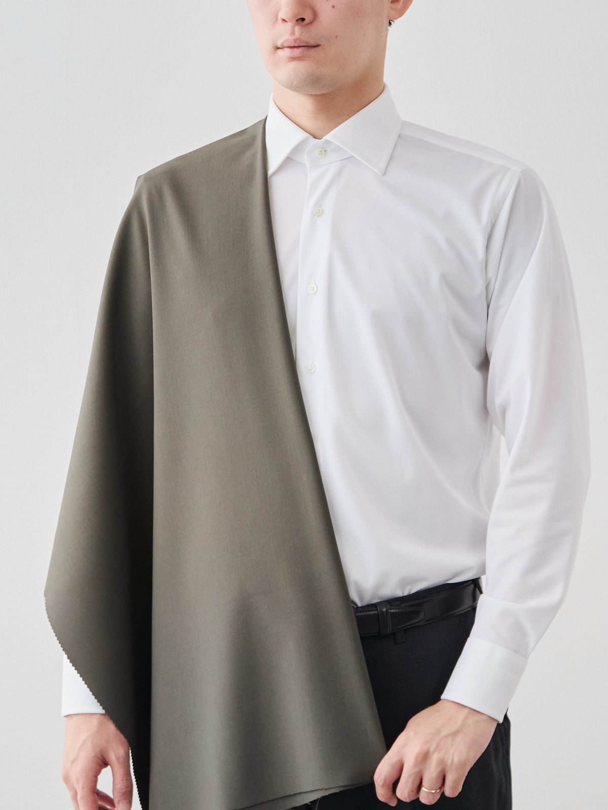 [通年/ラグジュアリー&ハイテク] イタリア TOLLEGNO“3D Wool”スーツ/カーキ【16TN-1772】