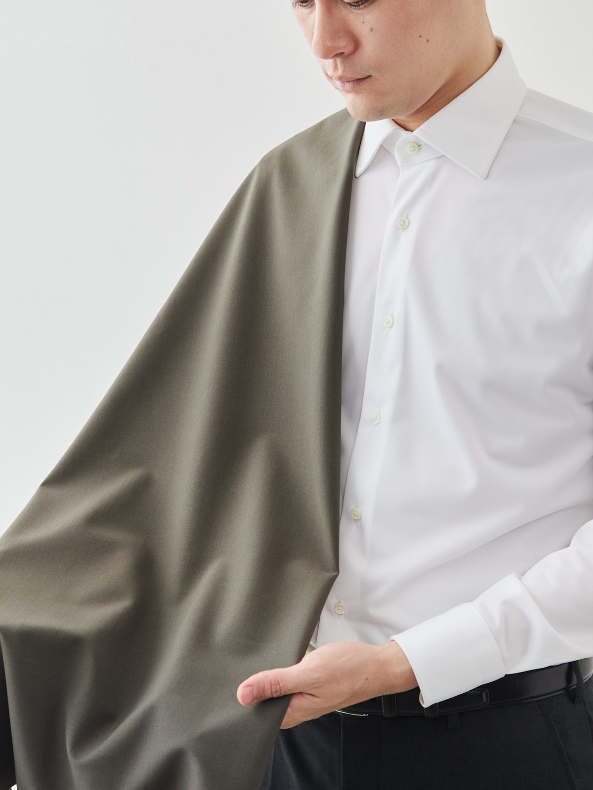 [通年/ラグジュアリー&ハイテク] イタリア TOLLEGNO“3D Wool”スーツ/カーキ【16TN-1772】