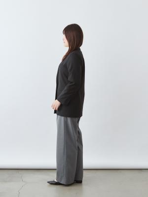 モデル 164cm サイズ 40