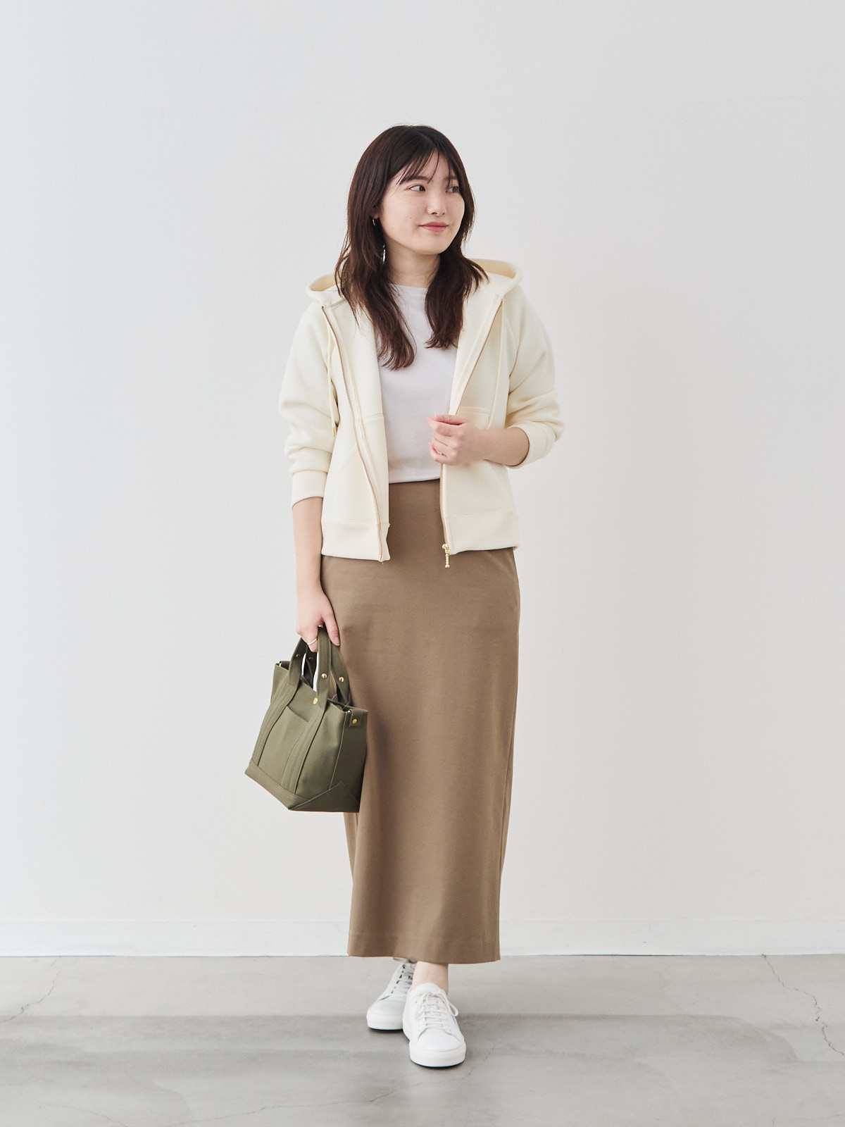 モデル 164cm サイズ 40