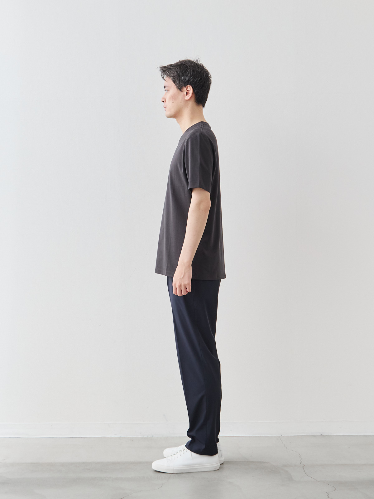 モデル 181cm 71kg サイズ LL