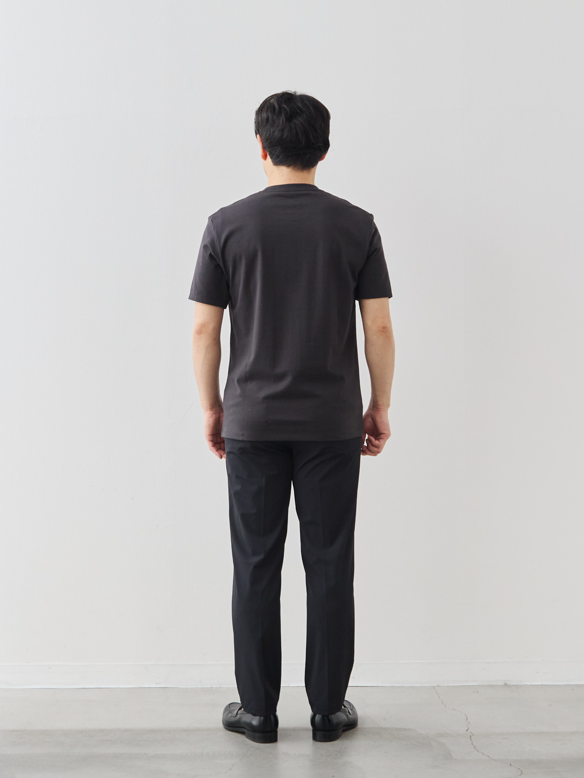 モデル 171cm 70kg サイズ L