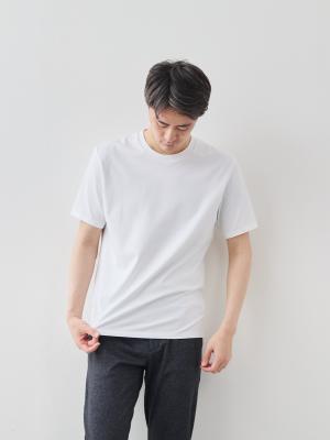 モデル 181cm 71kg サイズ L