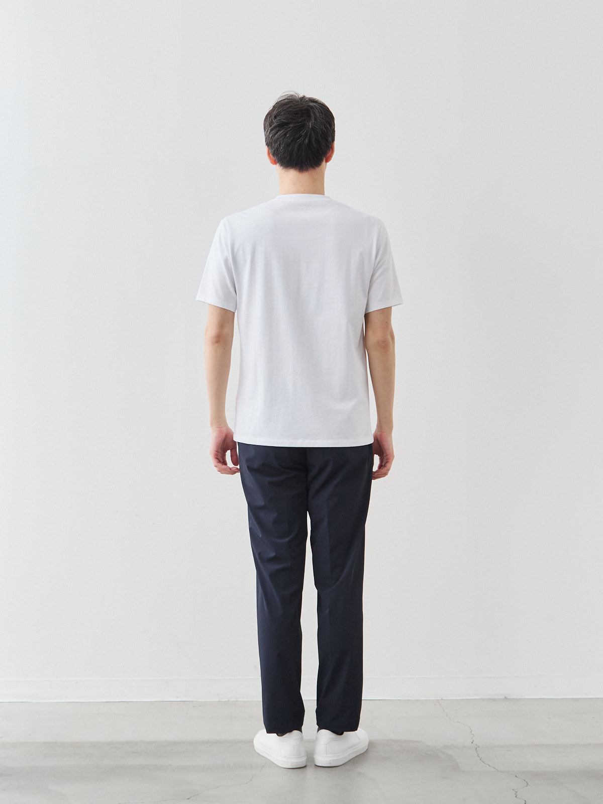 モデル 181cm 71kg サイズ L