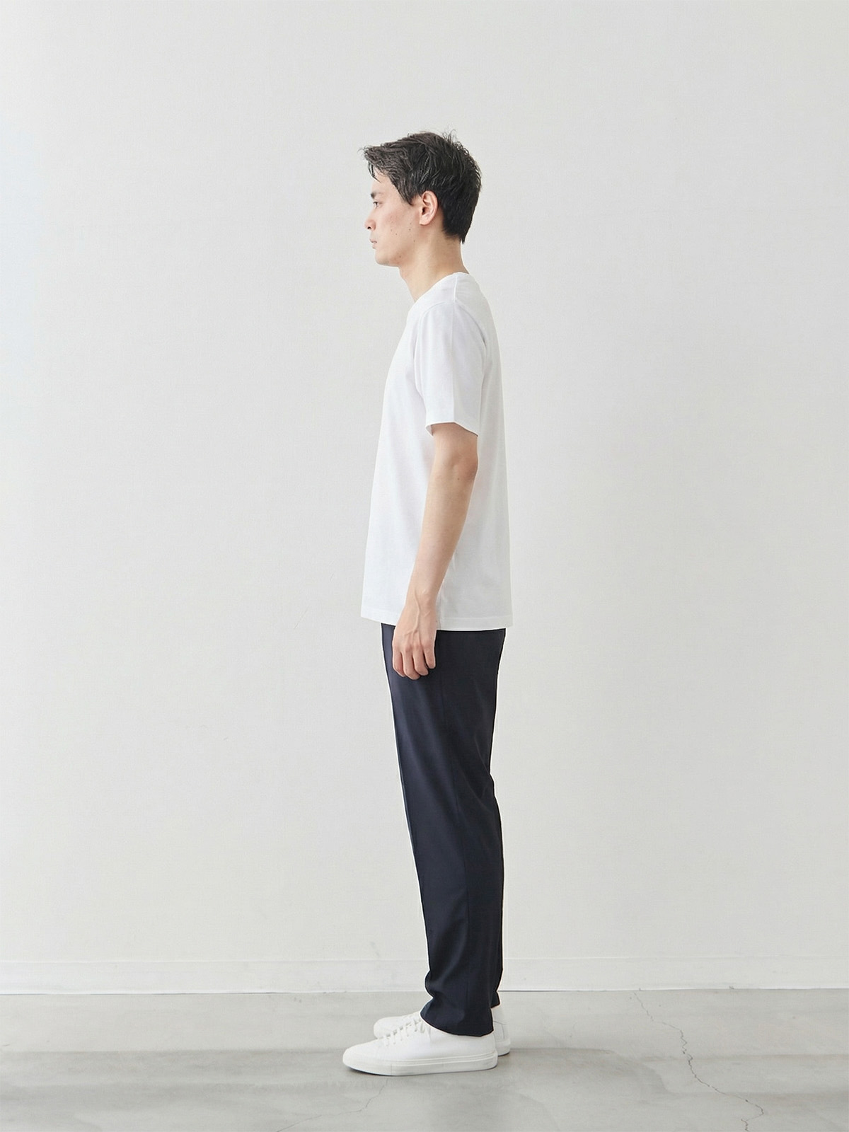 モデル 181cm 71kg サイズ LL