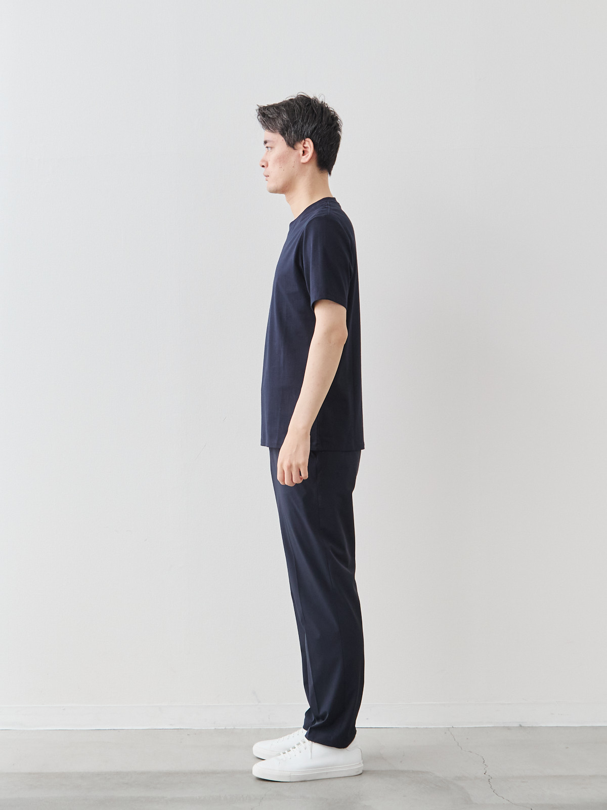 モデル 181cm 71kg サイズ L