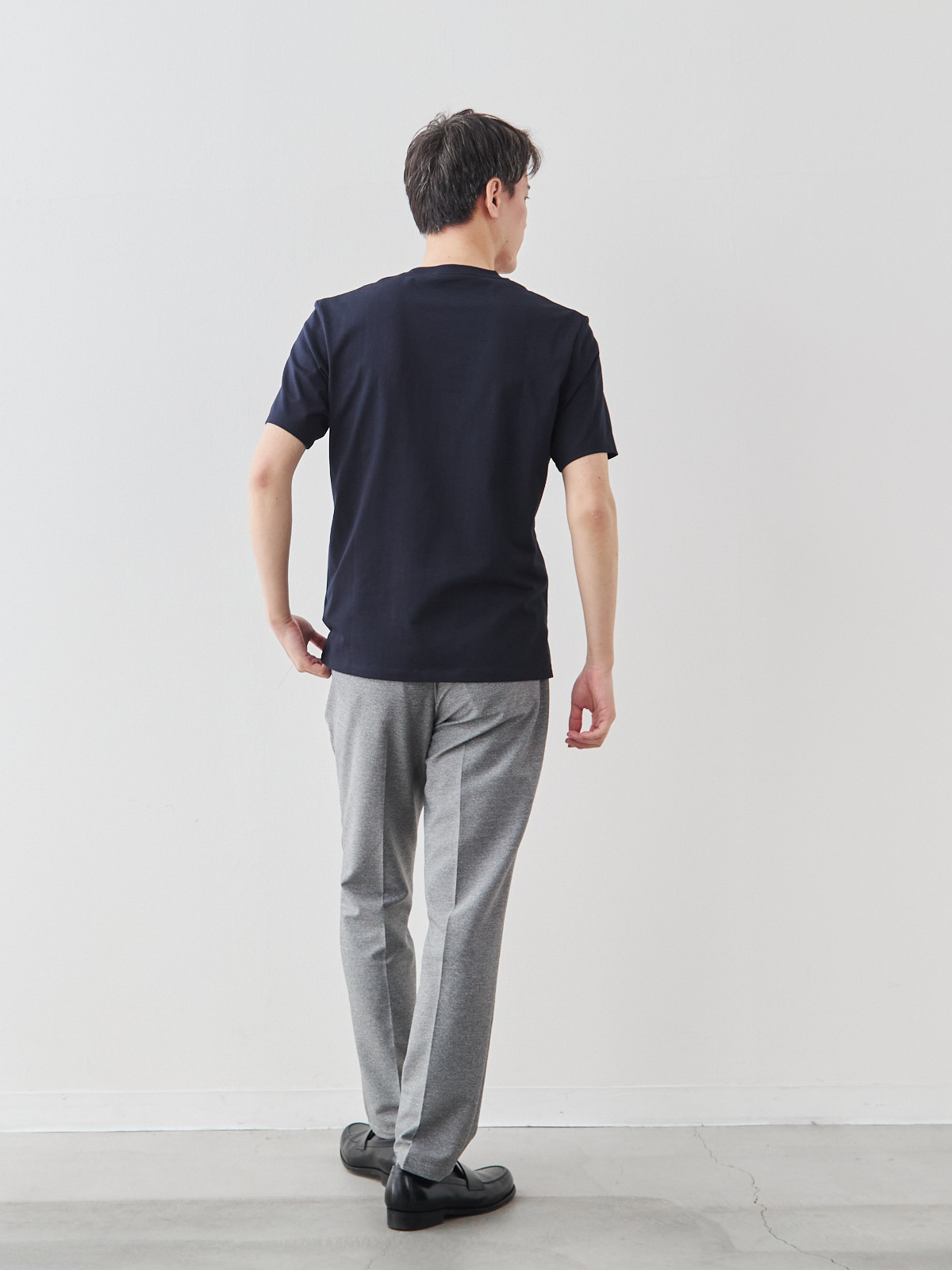 モデル 181cm 71kg サイズ L