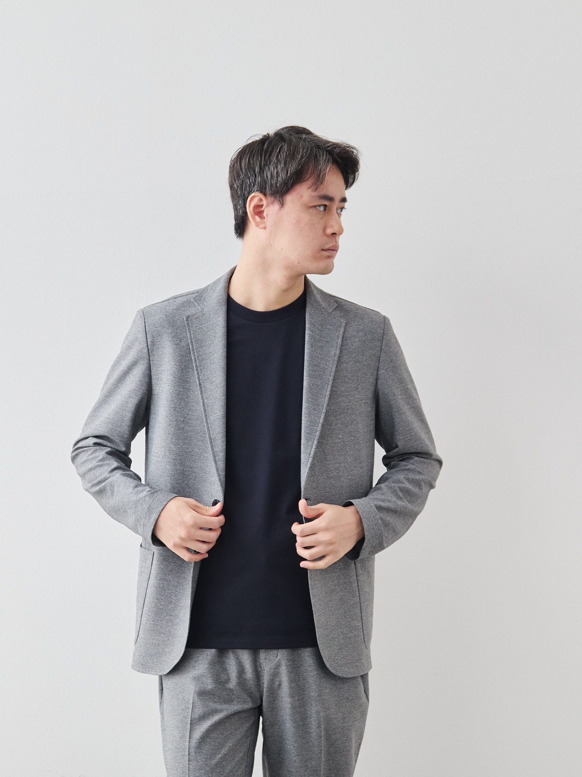 モデル 181cm 71kg サイズ L