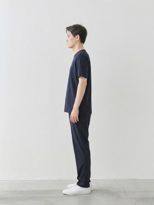 モデル 181cm 71kg サイズ LL