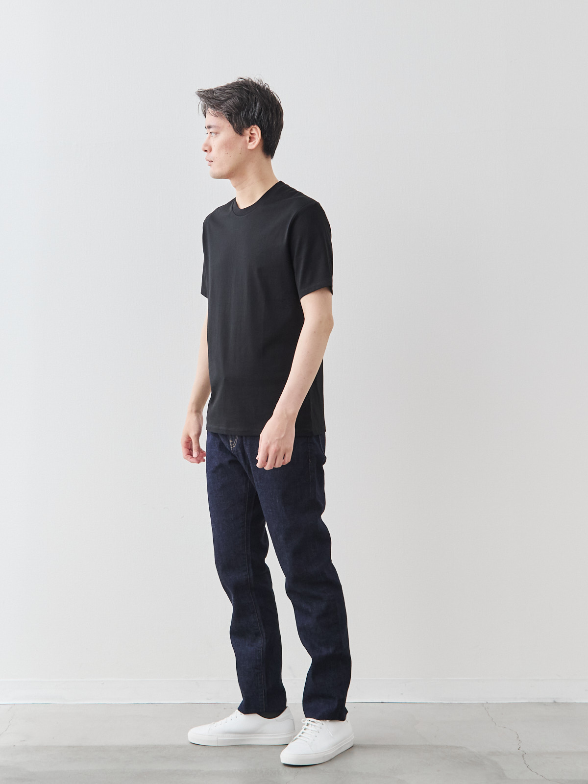 モデル 181cm 71kg サイズ L