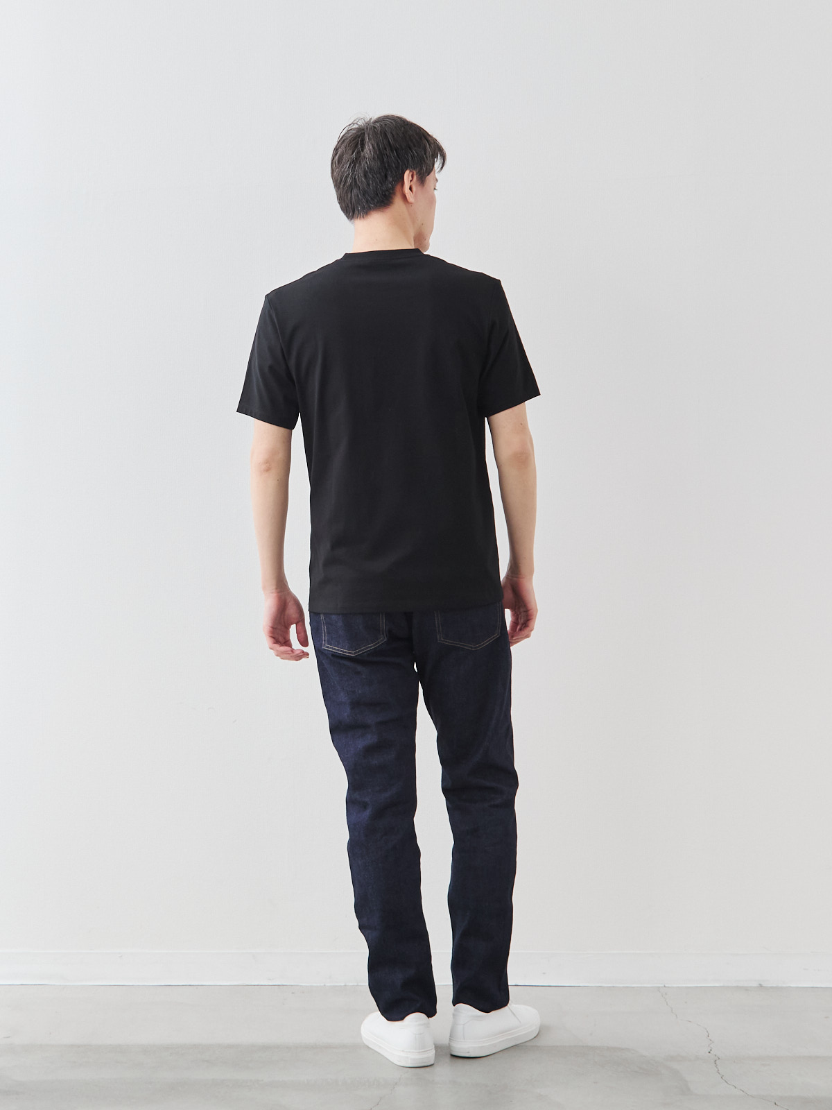 モデル 181cm 71kg サイズ L