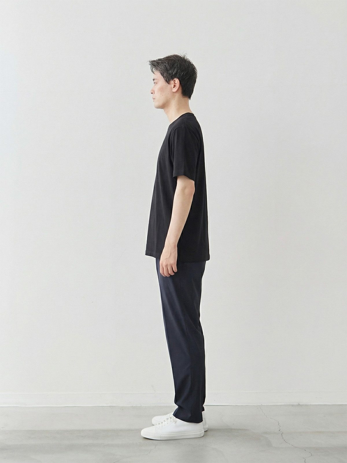 モデル 181cm 71kg サイズ LL