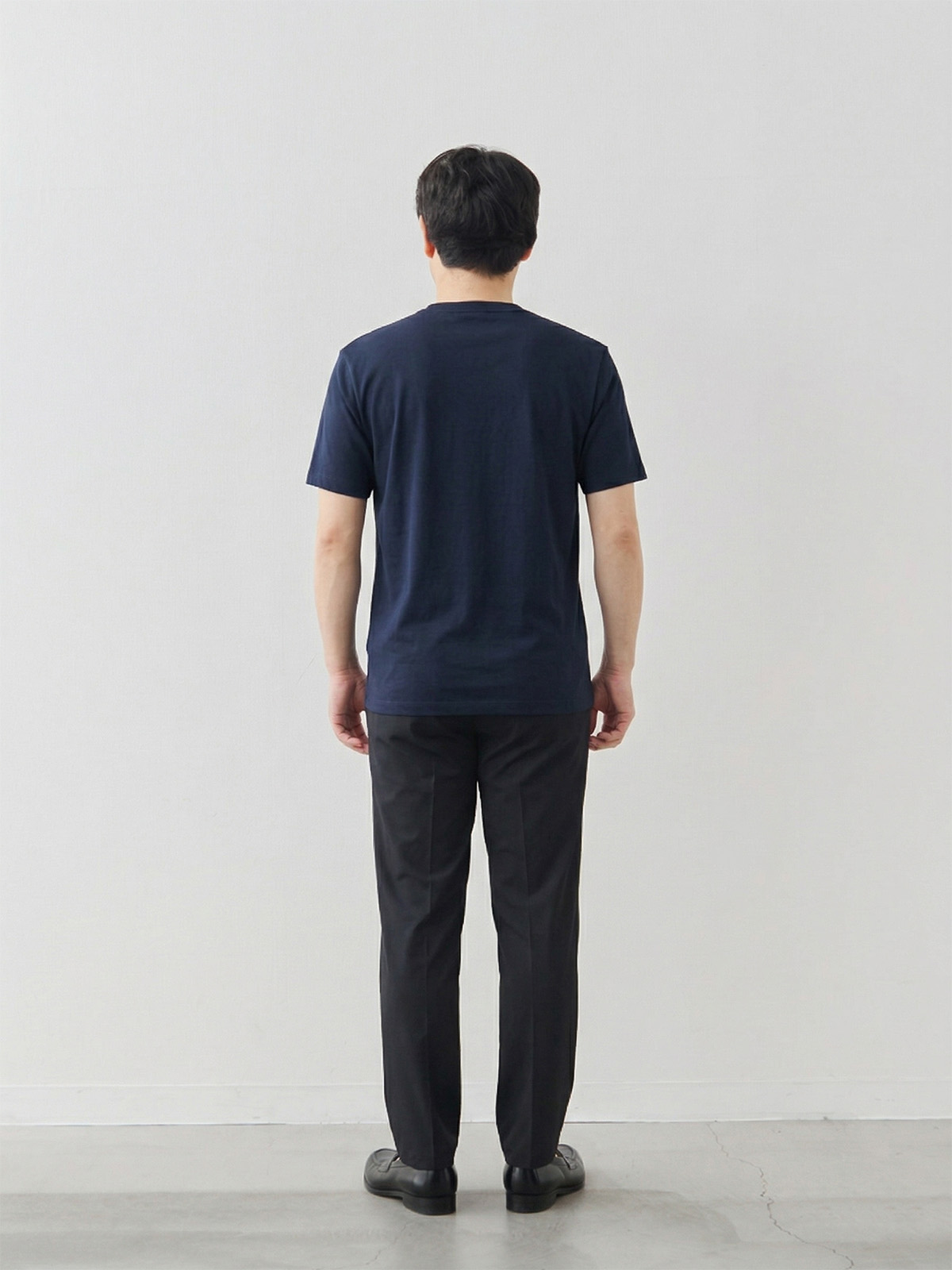 モデル 171cm 70kg サイズ L