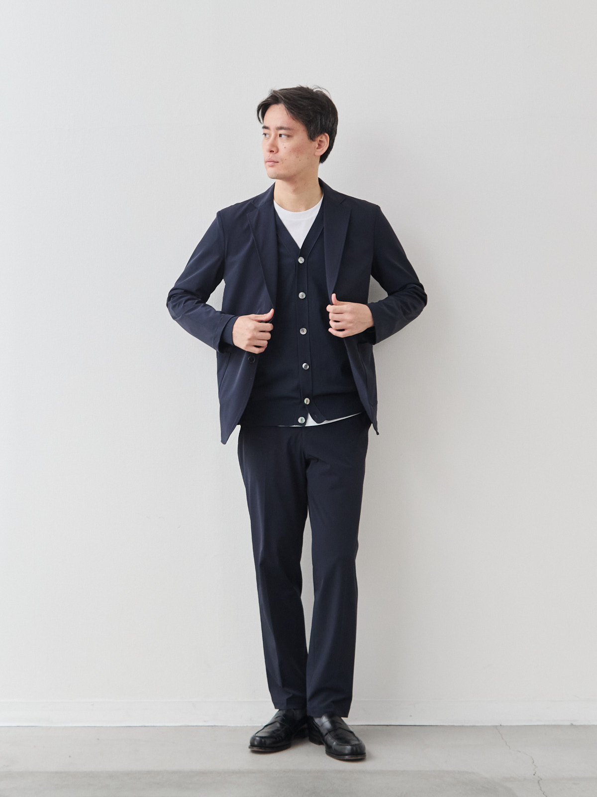 モデル 181cm 71kg サイズ L