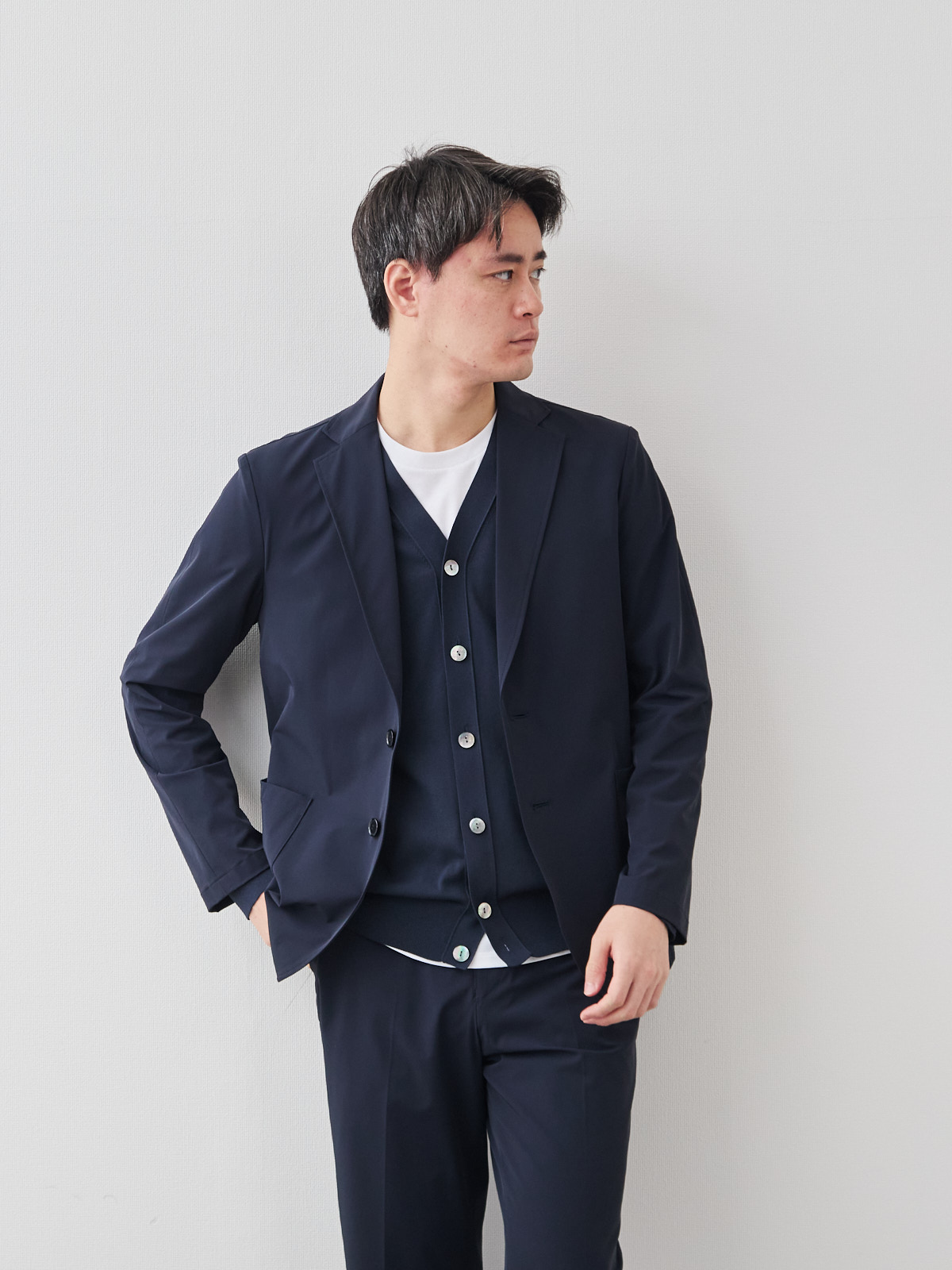 モデル 181cm 71kg サイズ L