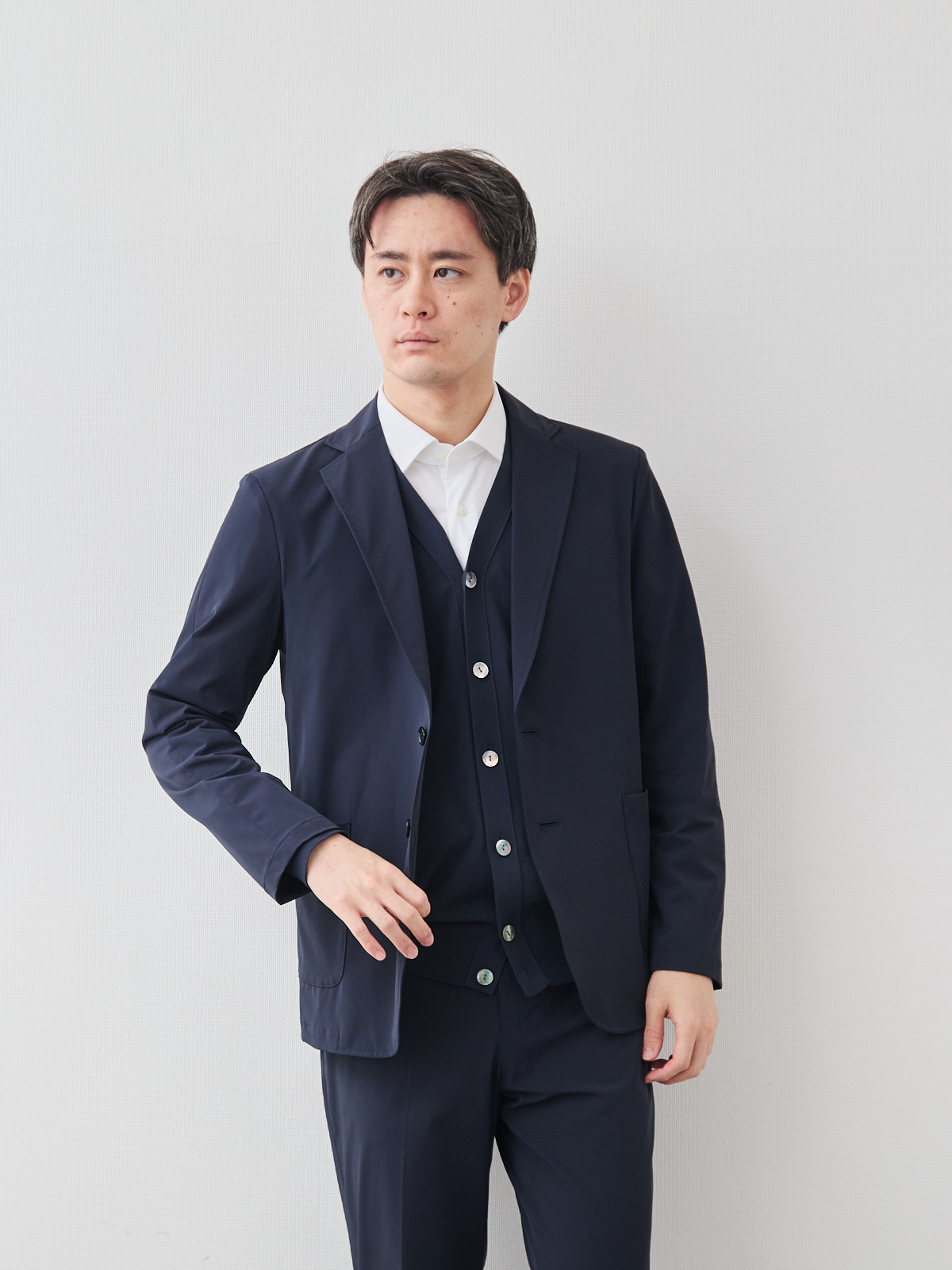 モデル 181cm 71kg サイズ L