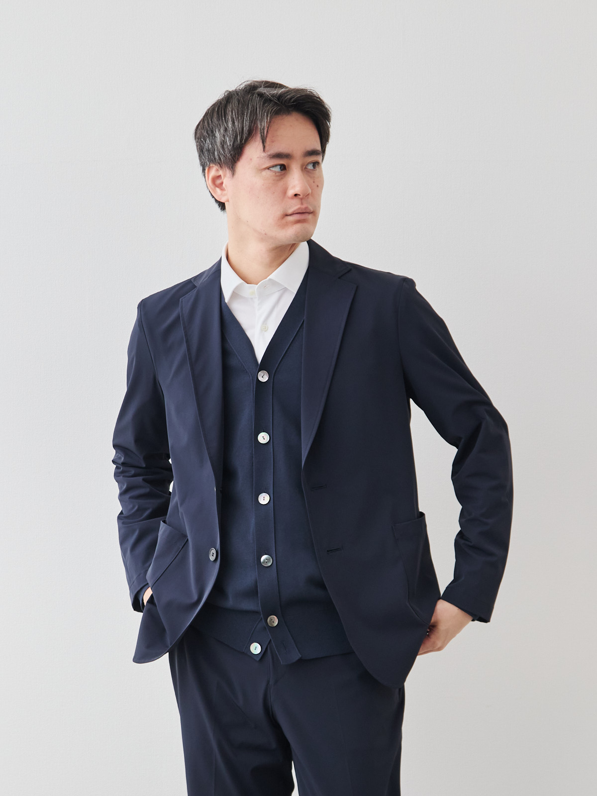 モデル 181cm 71kg サイズ L