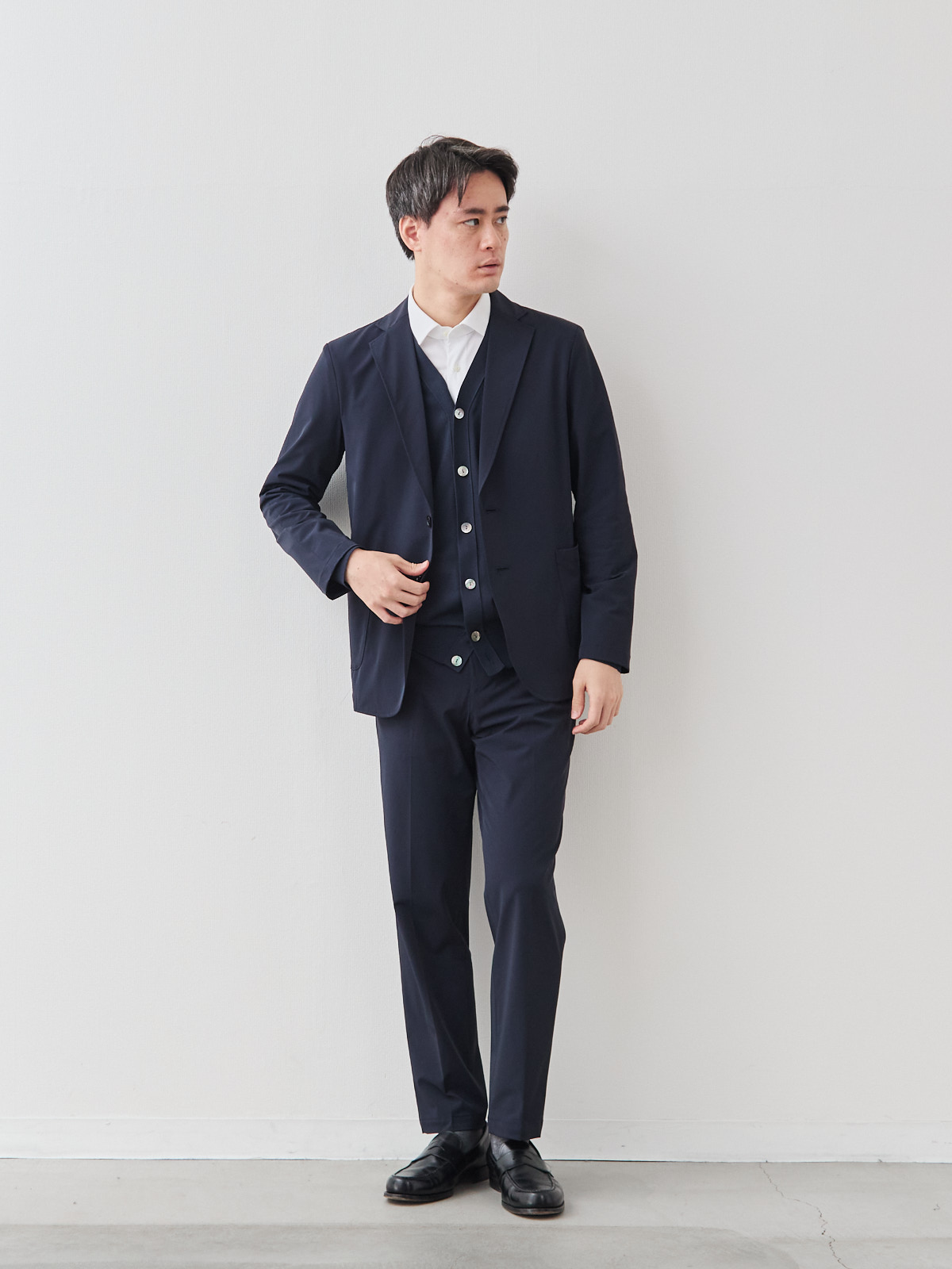 モデル 181cm 71kg サイズ L