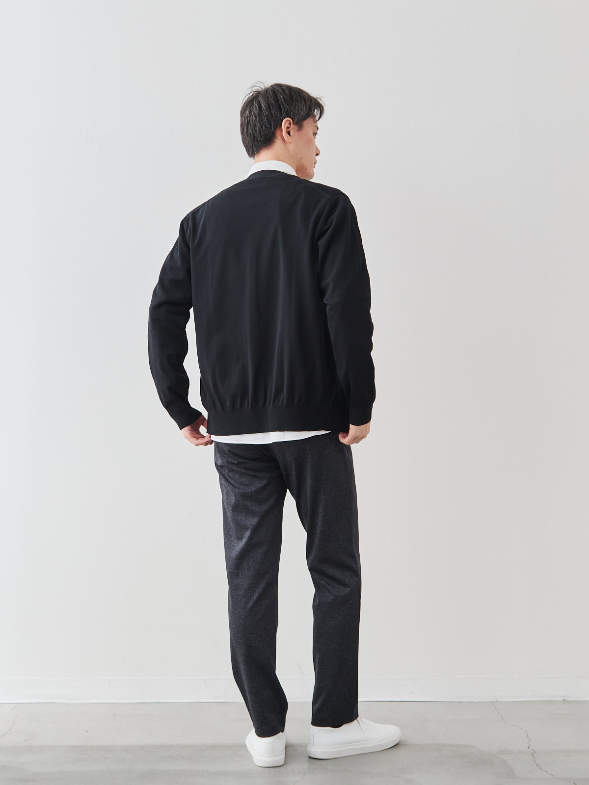 モデル 181cm 71kg サイズ L