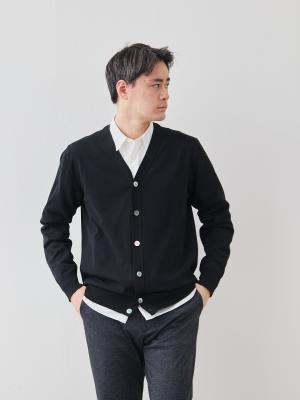 モデル 181cm 71kg ウエスト82cm サイズ L