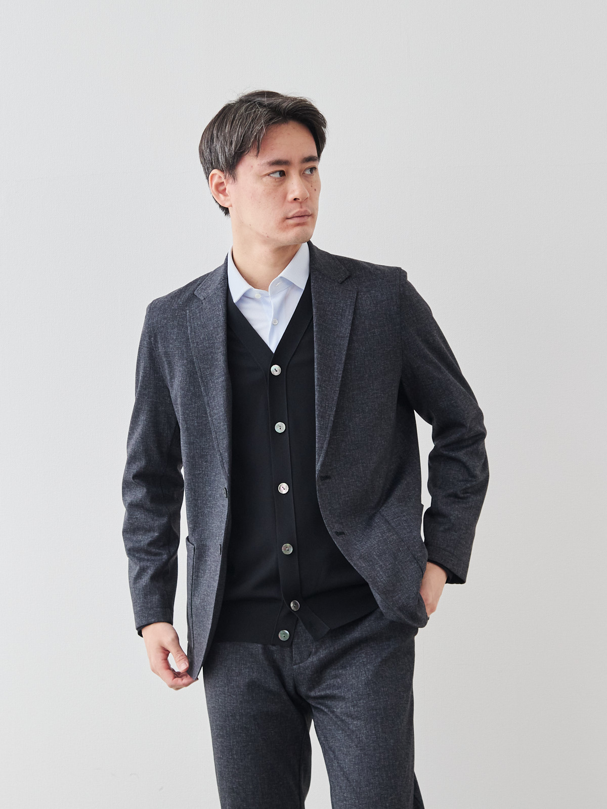 モデル 181cm 71kg サイズ L