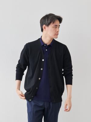 モデル 181cm 71kg ウエスト82cm サイズ L