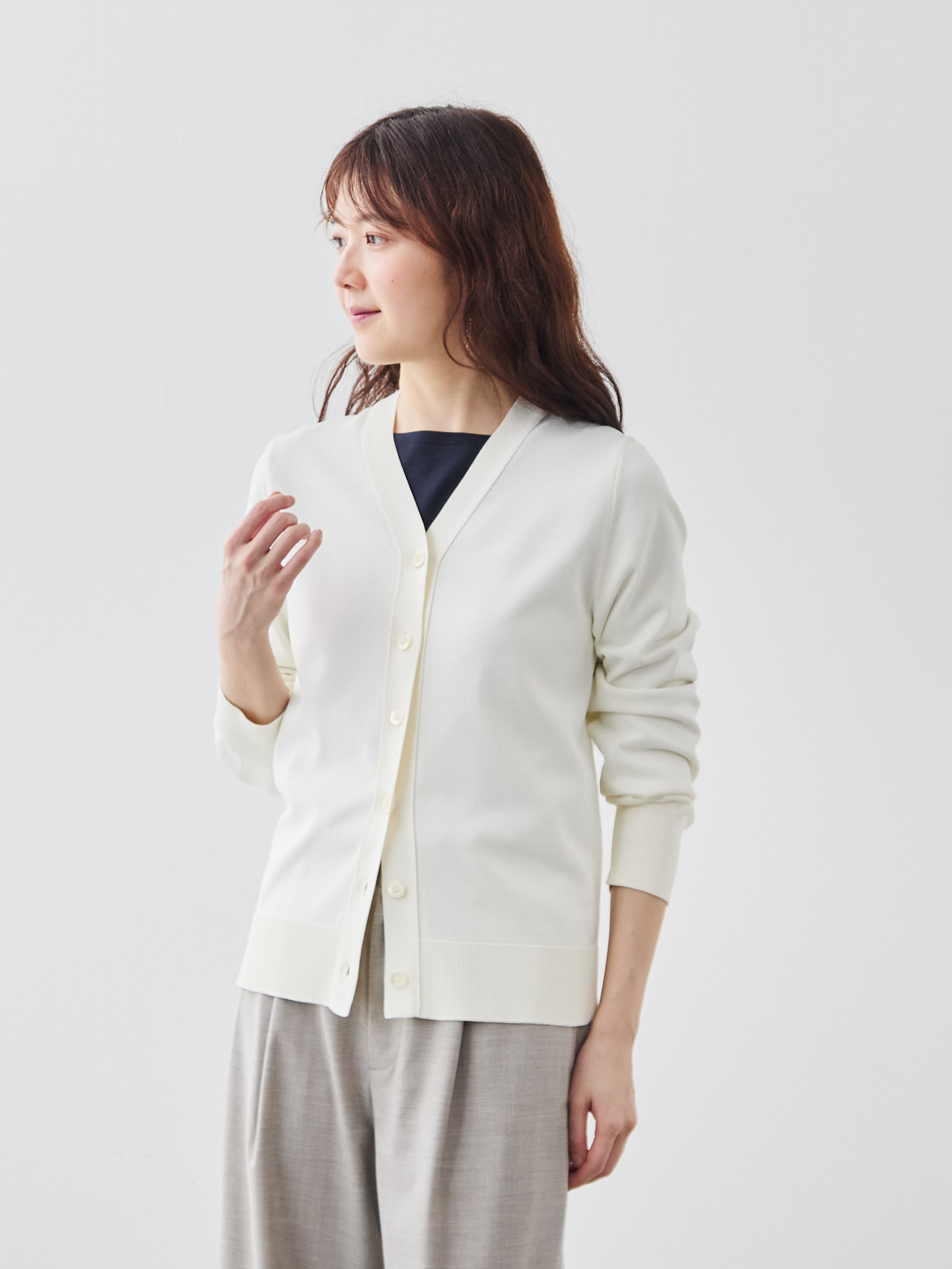 リュクス・ベーシックカーディガン/ウォッシャブル/オフホワイト