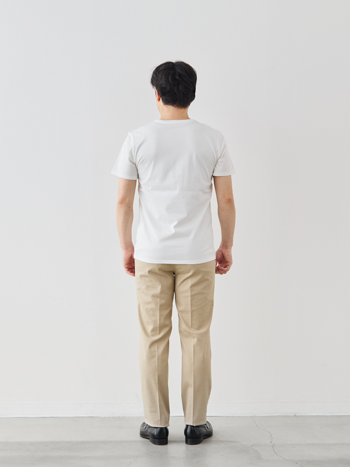 モデル 171cm 70kg サイズ L